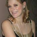 Attractive 48 yr old for younger man in Chicago, Illinois